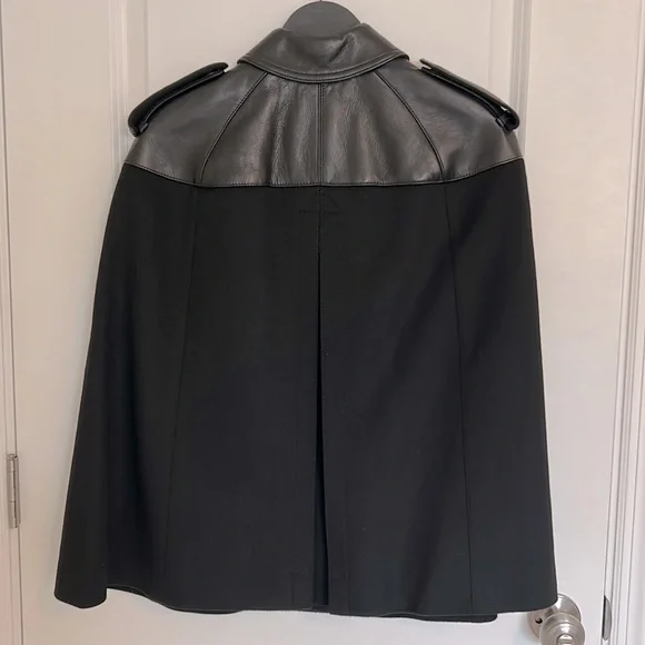 Burberry Wool Cashmere Leather Wilmington Cape Size 2